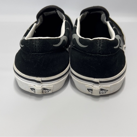 VANS black and Gray  Flames US 6 Juniors slip On Sneaker Shoe - Picture 5 of 14